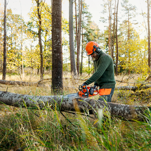 Husqvarna 435i Akkusaha Käytössä