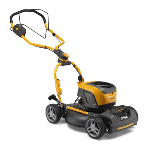 Stiga Multiclip 547e S Kit -itsevetävä ruohonleikkuri
