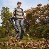 Stiga BL 980 R Lehtipuhallin Käytössä